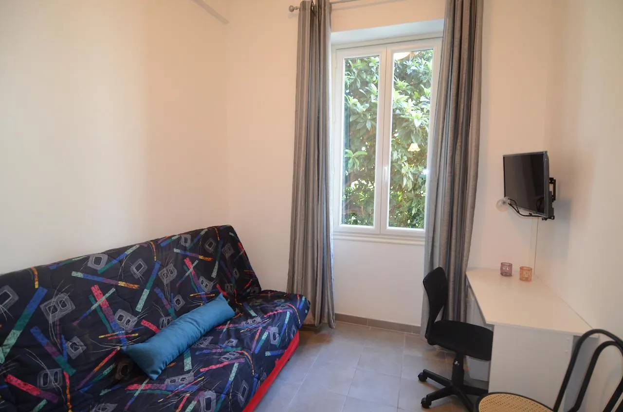 Apartment Appartement 4 Personnes Dans Les Hauteurs Du Port De Nice