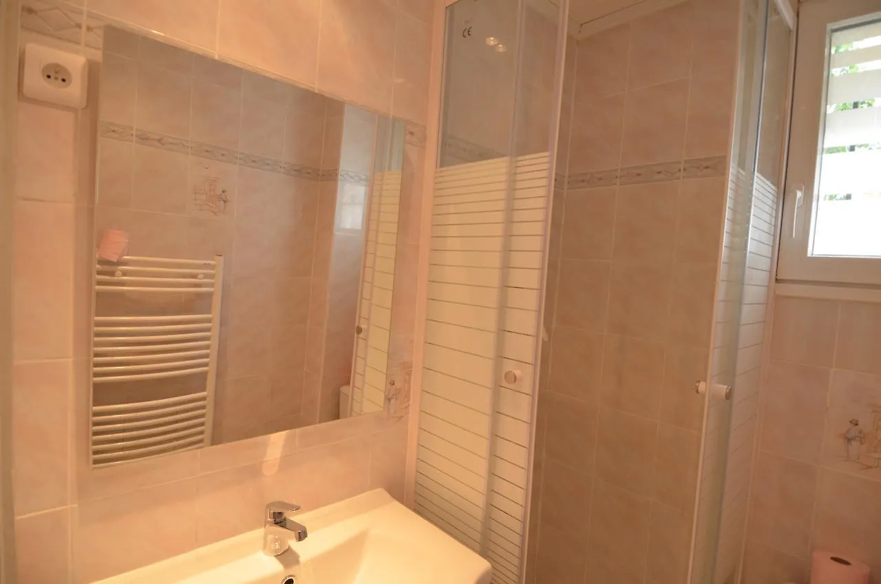 Appartement 4 Personnes Dans Les Hauteurs Du Port De Nice France