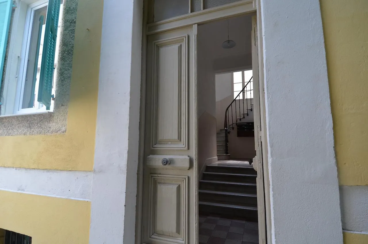 Appartement 4 Personnes Dans Les Hauteurs Du Port De Nice Apartment